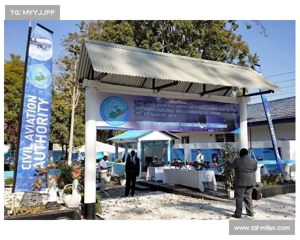 摩洛哥使用无人机监控赛事交通保障秩序获各界好评 摩洛哥使用无人机监控赛事交通保障秩序获各界好评