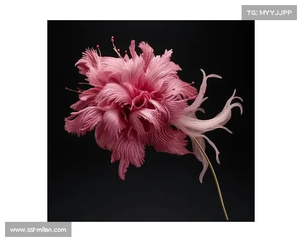 扬州女子助威团亮相赛场 非遗绒花助力赛事氛围升级 扬州女子助威团亮相赛场 非遗绒花助力赛事氛围升级