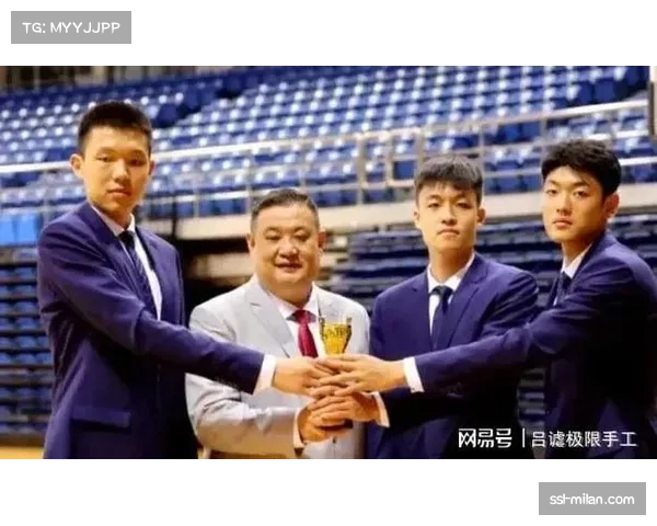 杨瀚森发文悼念恩师徐长锁称徐导一路走好感慨万千深情致敬